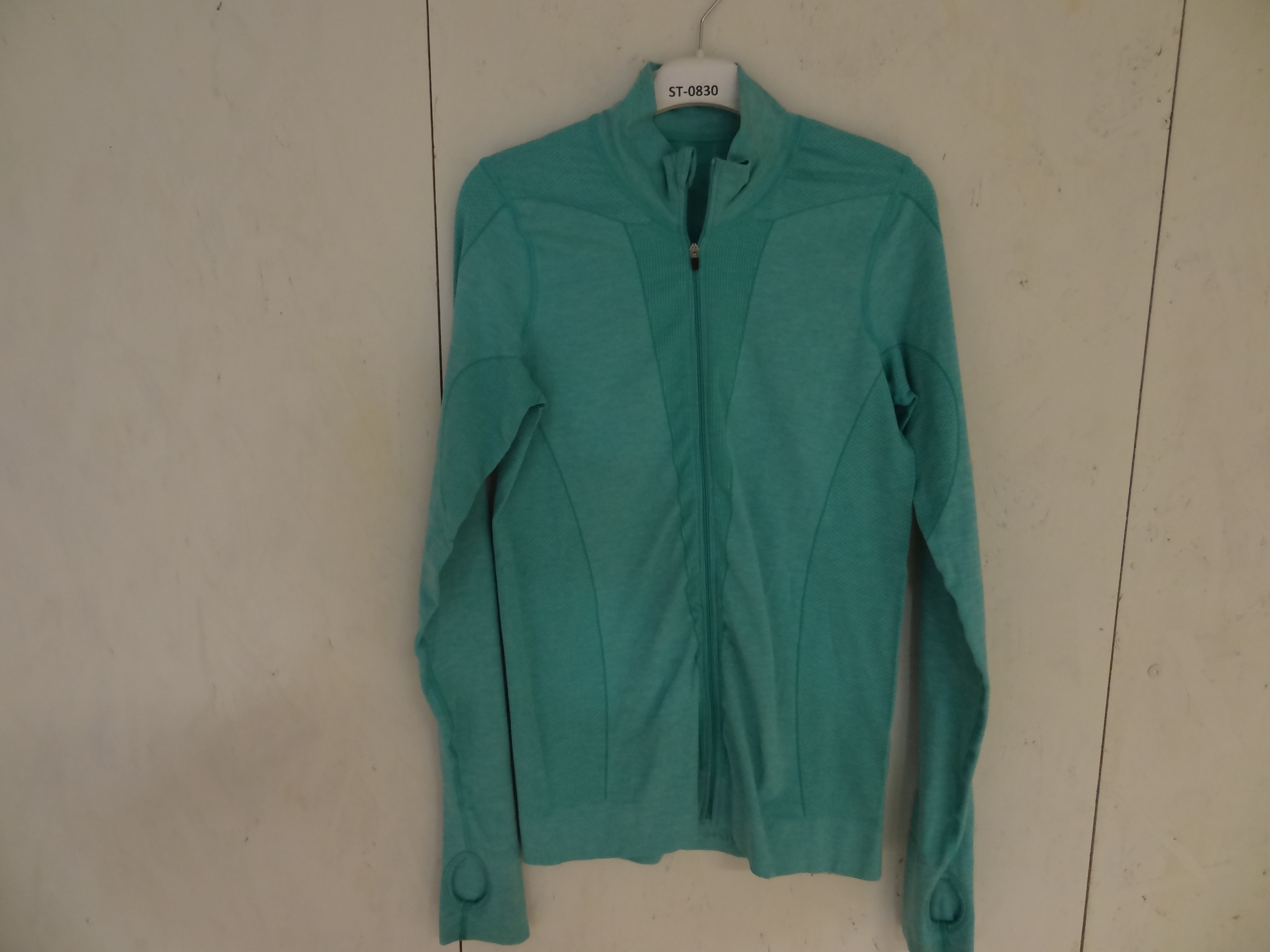 ST-0830 Sweater Crivit