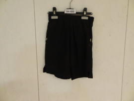 SH-0400 Short Artengo