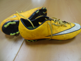 SCH-0429 Voetbalschoenen Nike