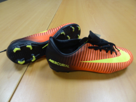 SCH-0143 Voetbalschoenen Nike