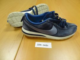 SCH-0031 Sportschoenen Nike
