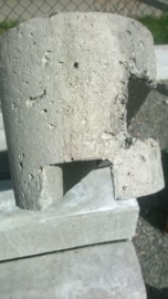 Hoek betonpaal rabat 80 cm