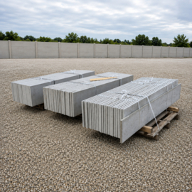 Complete betonafsluiting 4 m – 200 cm hoog – betonplaten & palen
