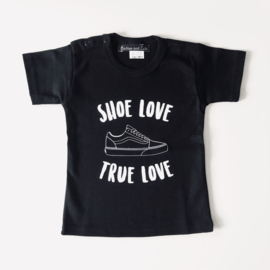 Shoe love shirt