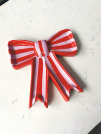 Doiy bow trinket tray strik