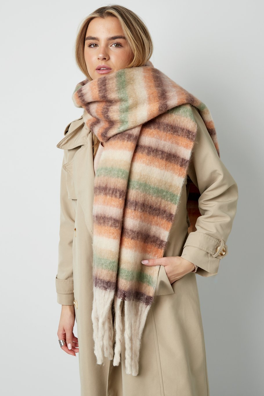 Sjaal stripes soft pumpkin