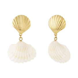 Hangende oorbellen goud en schelp