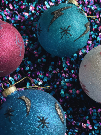&Klevering cosmic kerstballen set