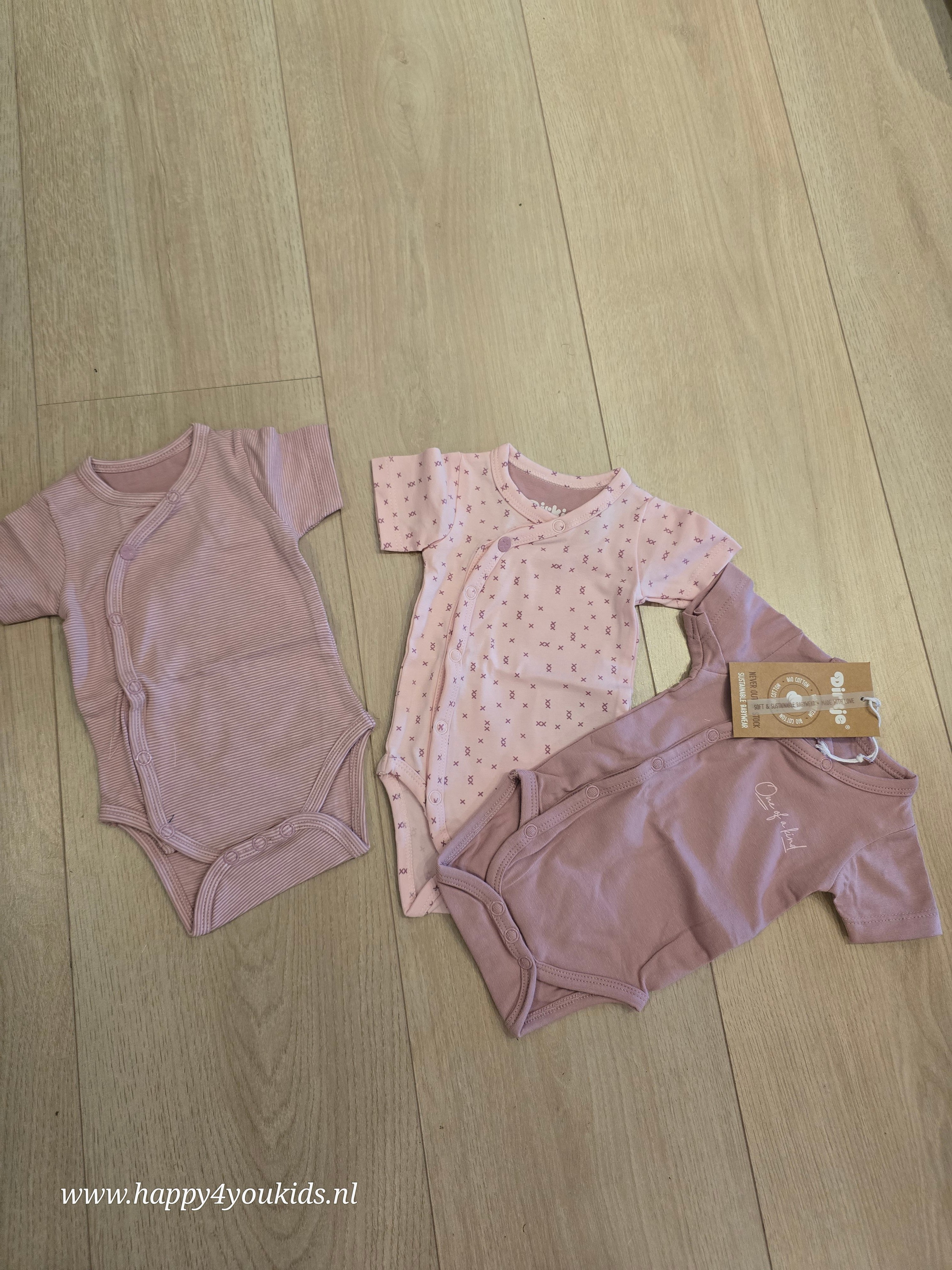 Dirkje rompers per 3 stuks