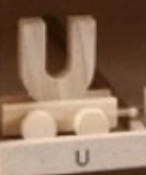 Houten letter U