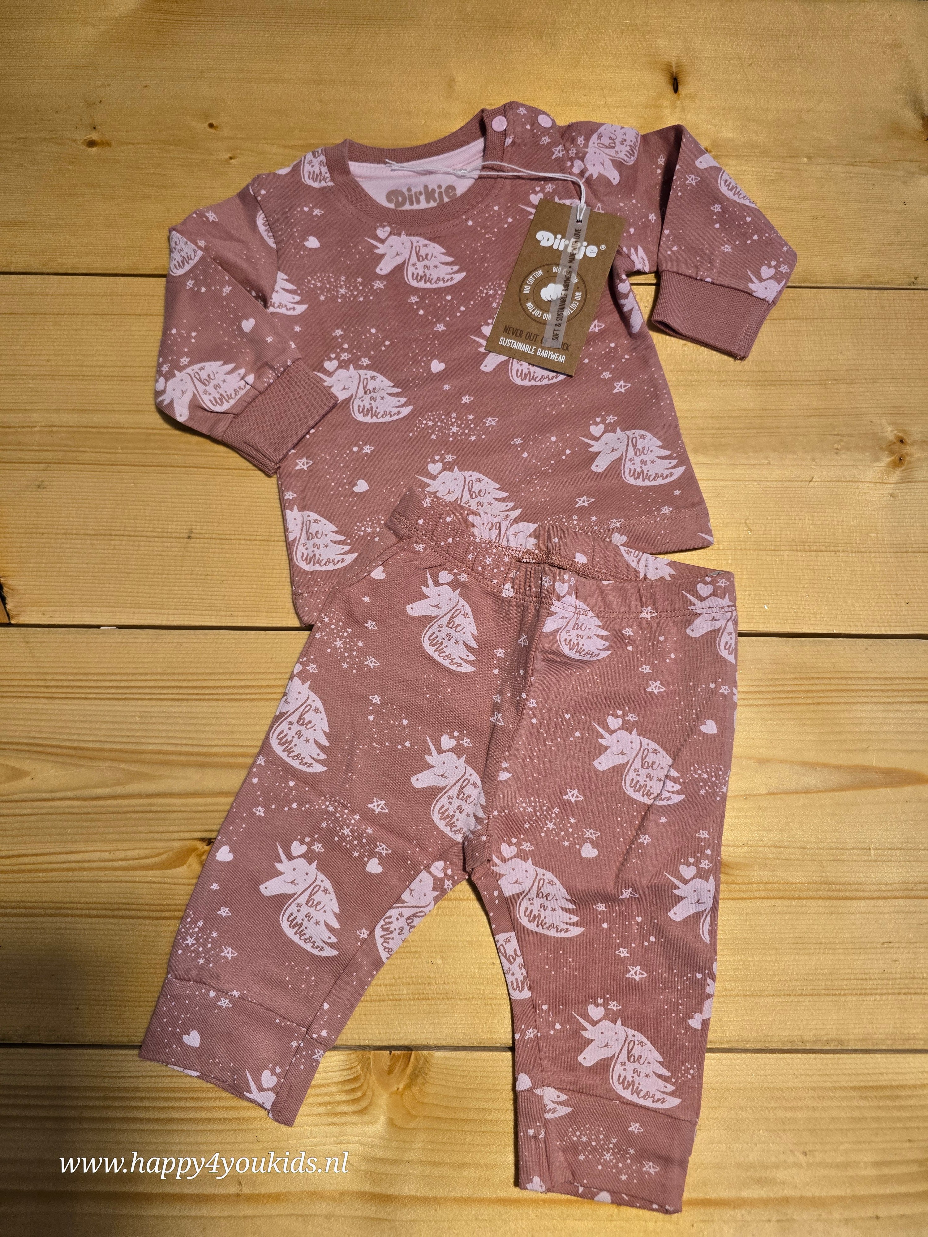 Dirkje pyjama maat 50 56