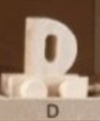 Houten letter D