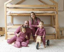 Feetje Pyjama wafel Berry Family Limited Edition volwassene