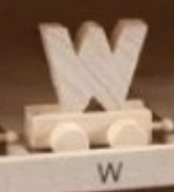Houten letter W