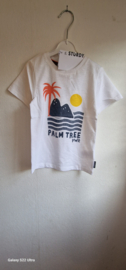 Sturdy T-SHIRT