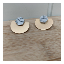 Ear Stud Giro Esagono