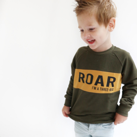 Sweater Roar (of tekst naar keuze)