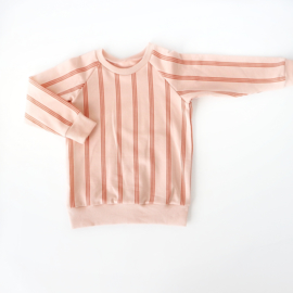 Sweater Three Lines