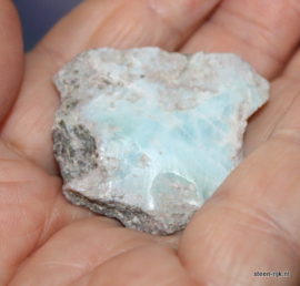 Larimar glad ruw