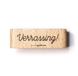 Tekst stempel hout | Verrassing