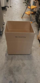 Kartonnen doos met NSN nummer NL leger 50x40x43cm