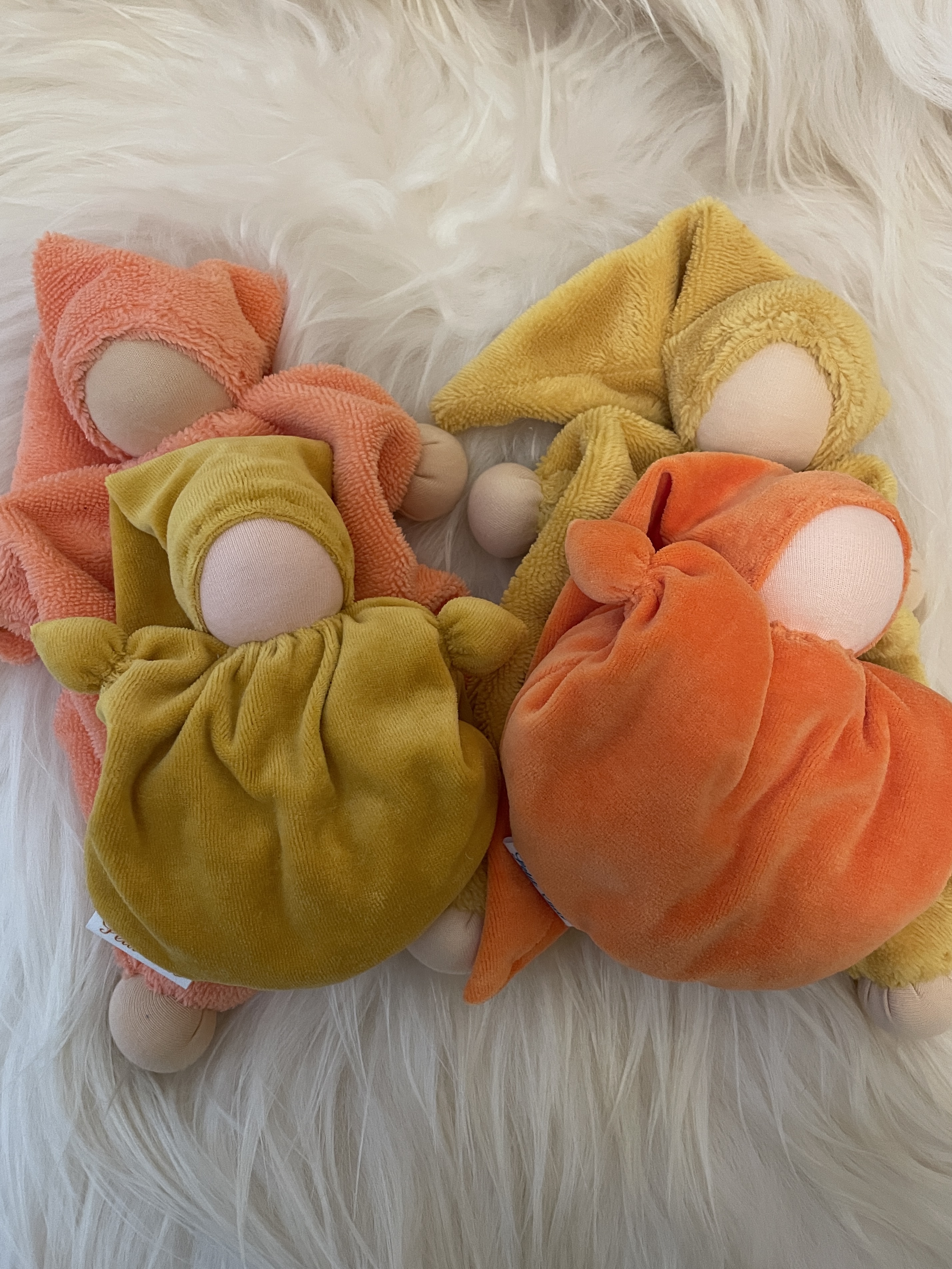 Knuffeltje okergeel