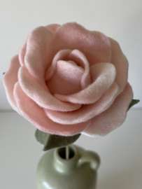 Rose aus Märchenfilz zartes rosa