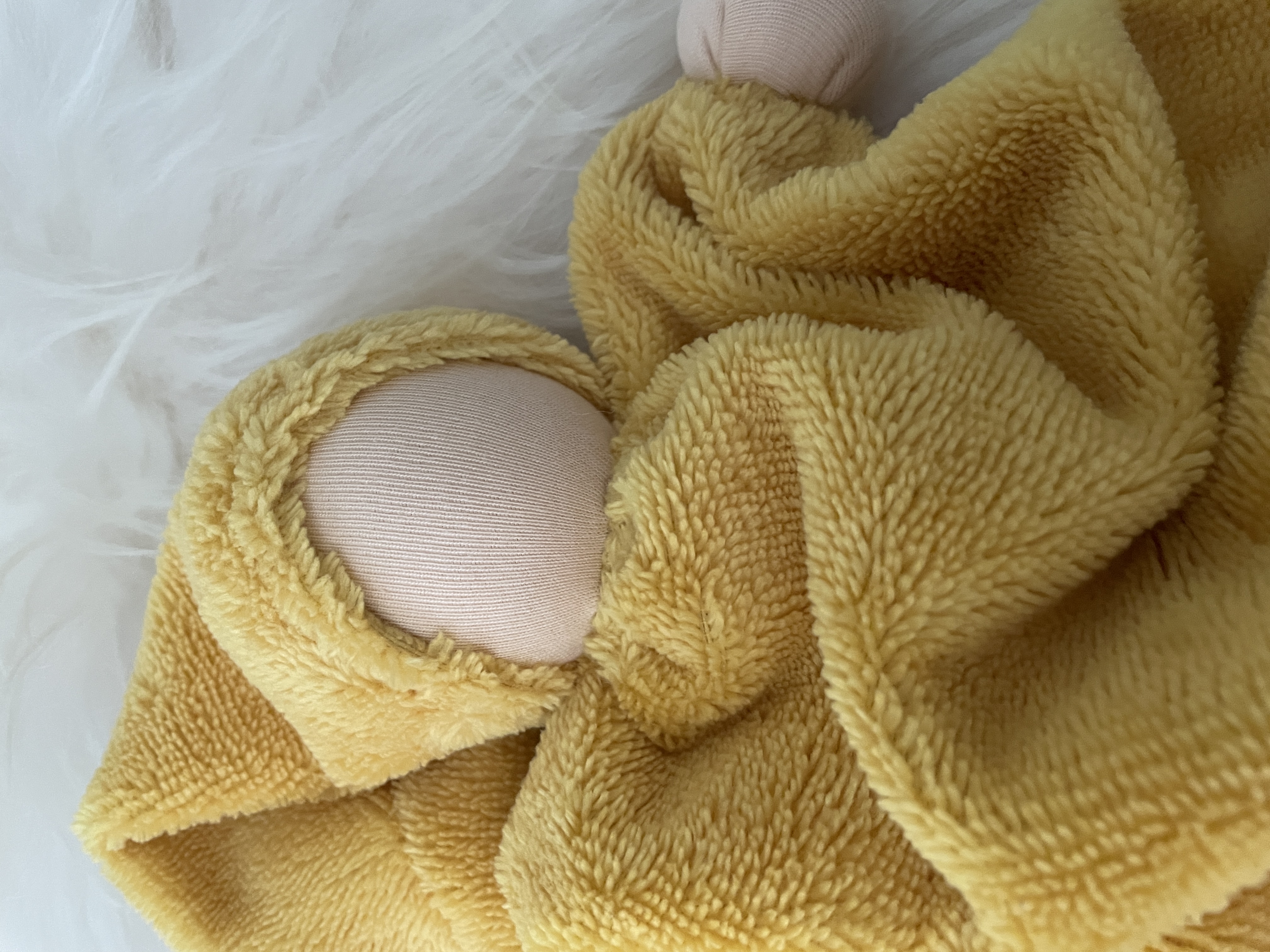 Knuffeltje okergeel