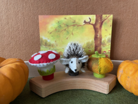 Annual ring plug hedgehog