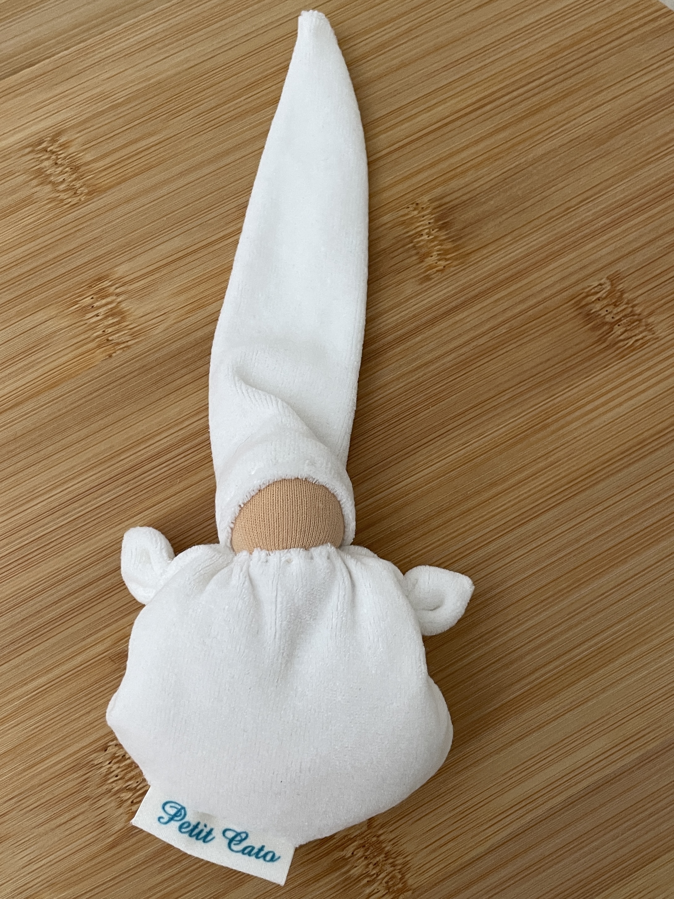Petit Catootje - Crib doll - white - light skin tone