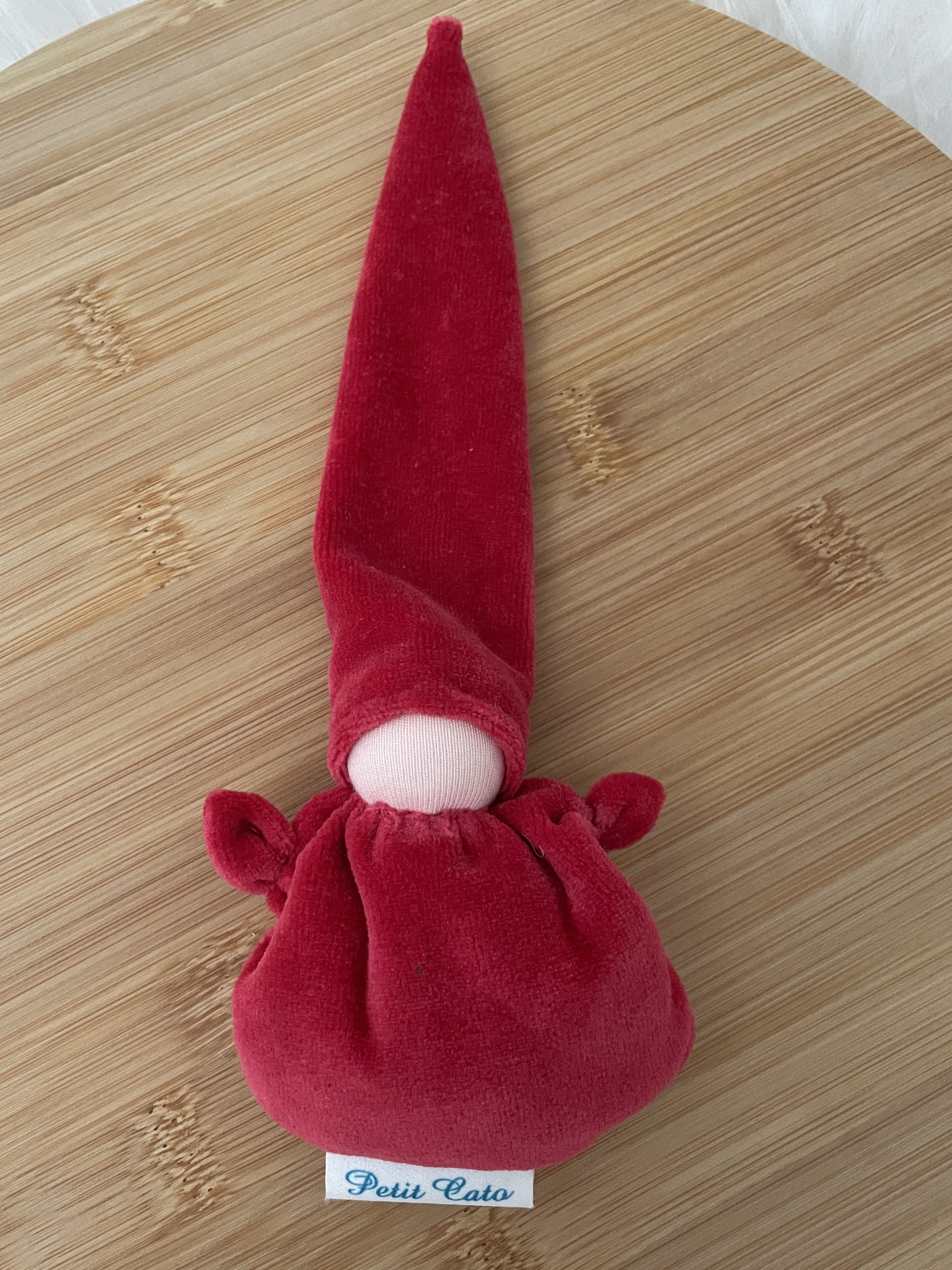 Petit Catootje - Crib doll - red