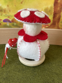 Mushroom ball  red - white