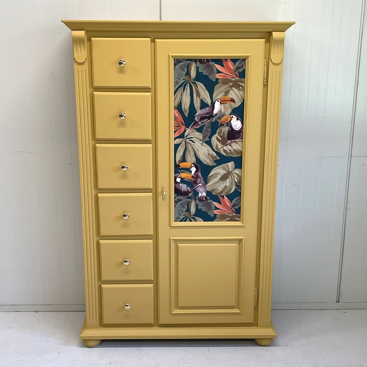 Restyle meidenkast okergeel