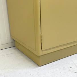 J`50 kinderkamer kledingkast