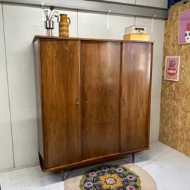 3 Deurs vintage kledingkast