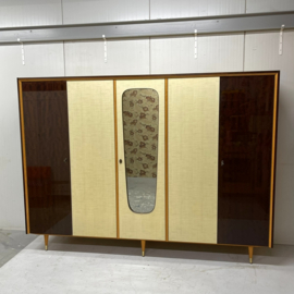 5 Deurs vintage kledingkast