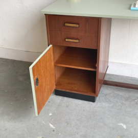 Restyle vintage bureau