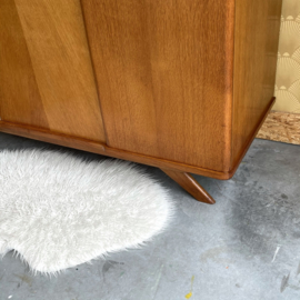 Midcentury kledingkast