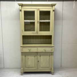 Brocante buffetkast lindegroen