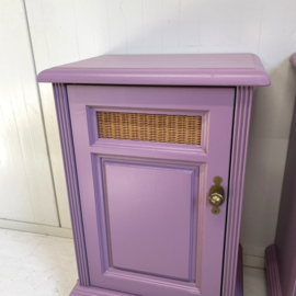 Set restyle lila nachtkastjes