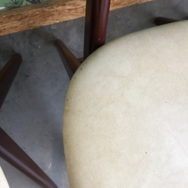4 Louis van Teeffelen stoelen