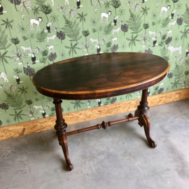 Kasteeltafel antiek