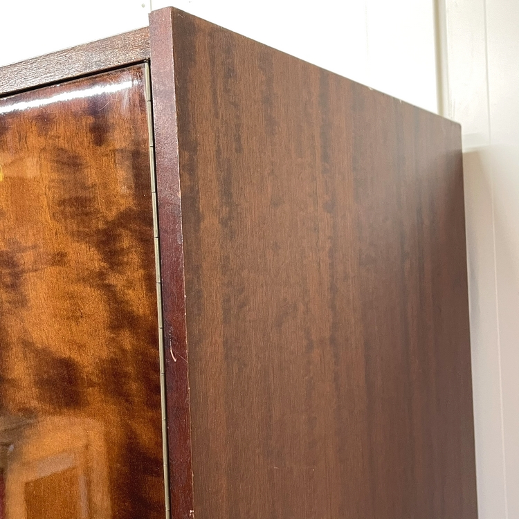4 Deurs j`60 gloss kledingkast