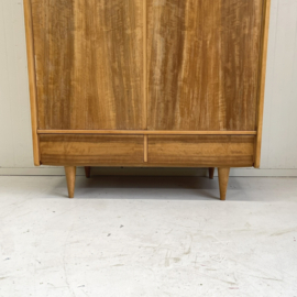 2 Deurs vintage kledingkast