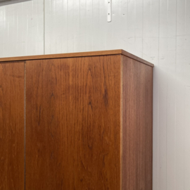 Midcentury 3 deurs kledingkast