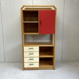 Vintage schoolkast