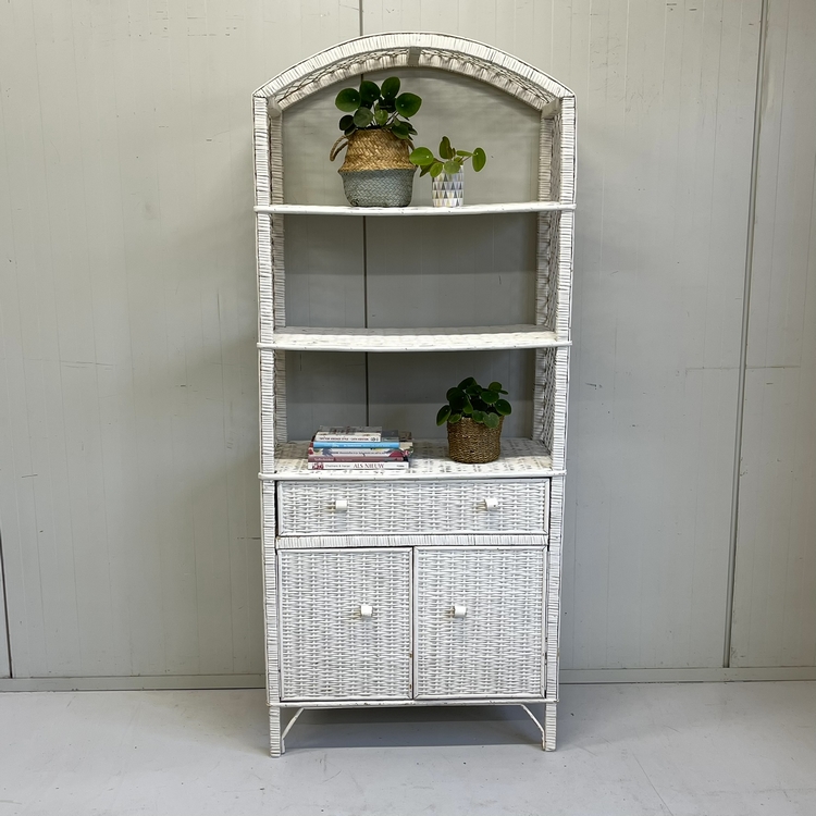 Rotan wandkast wit