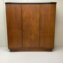 Vintage mid-century kledingkast