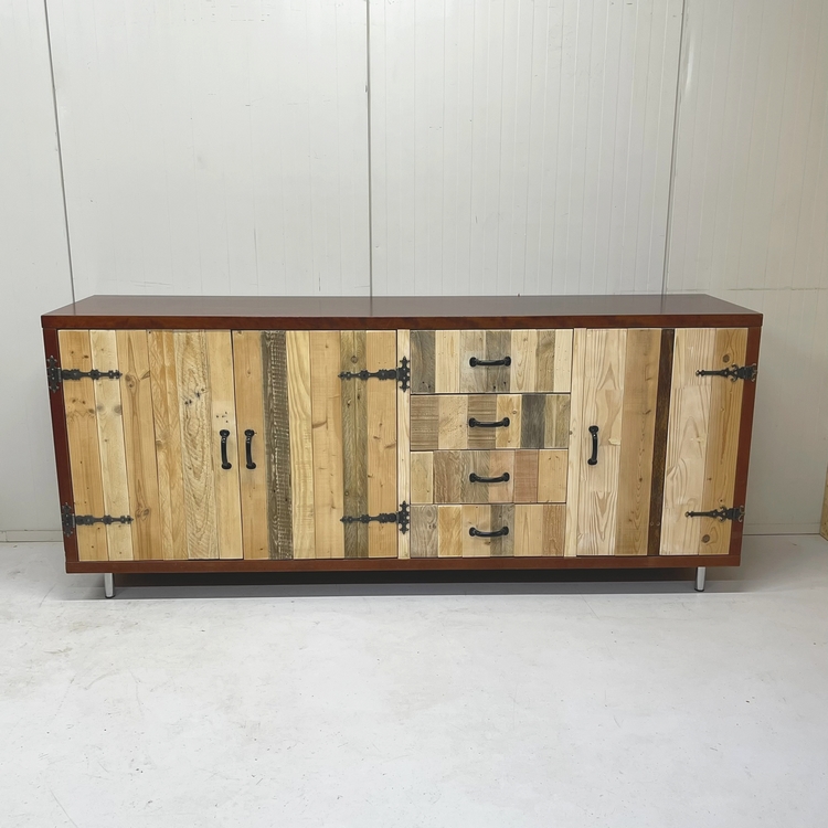 Upcycle sloophout dressoir