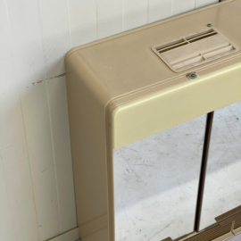 Jaren 70 badkamer kastje
